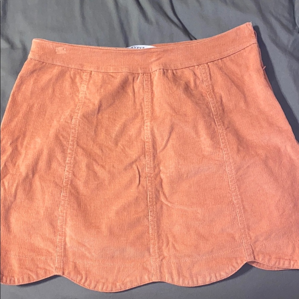 Adorable skirt!